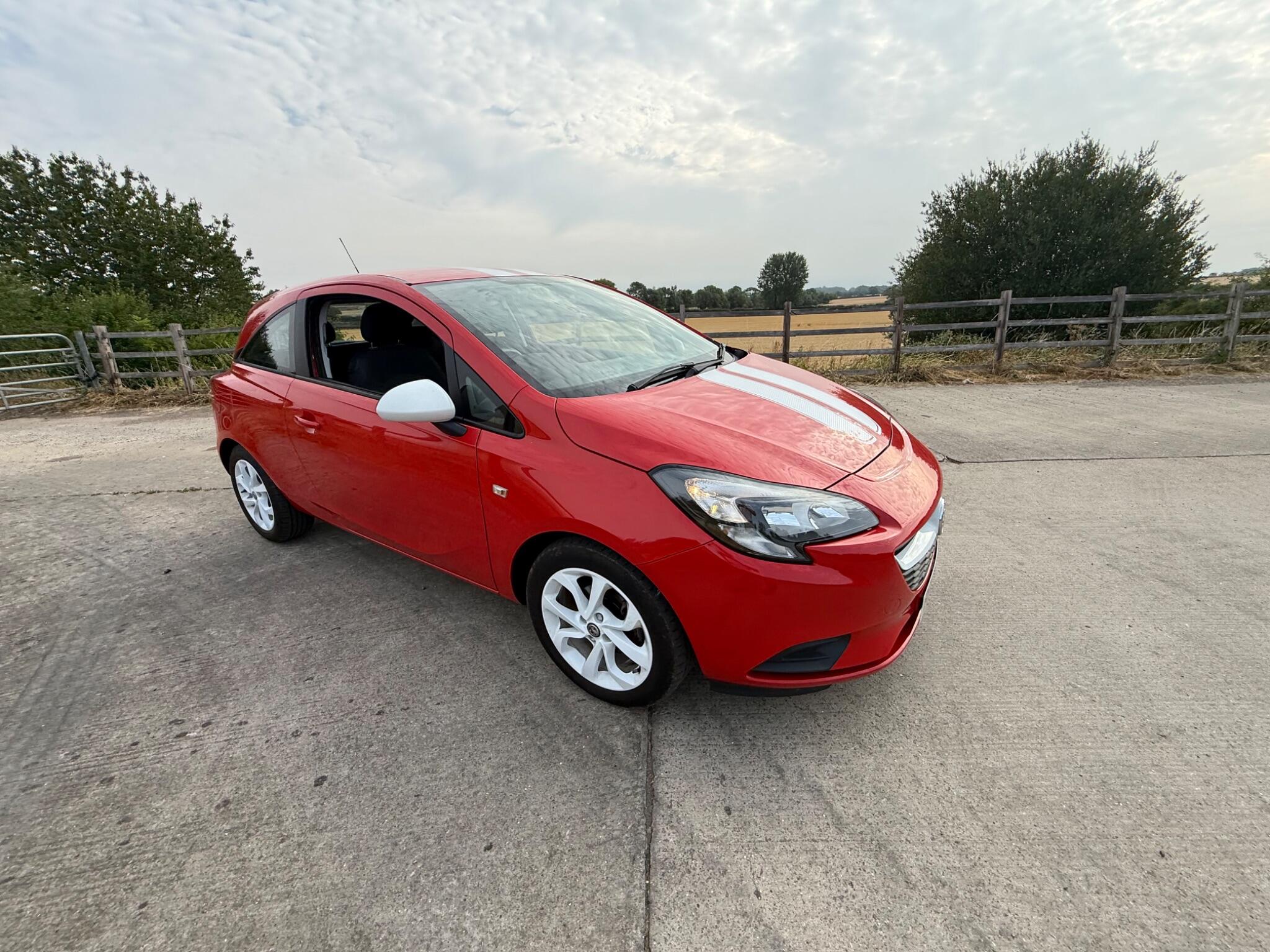 Vauxhall Corsa 1.2i Sting Euro 6 3dr — photo 42 of 68